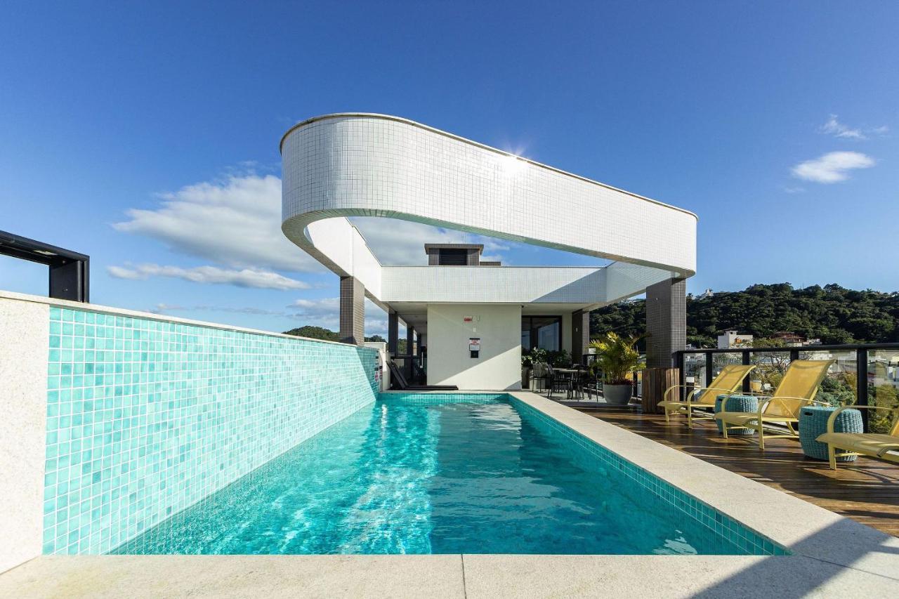 Aion Suites 205 - Lindo Apartamento Com Vista Para O Mar, A 60M Da Praia De Bombinhas, Com Piscina E Academia No Rooftop. Zewnętrze zdjęcie