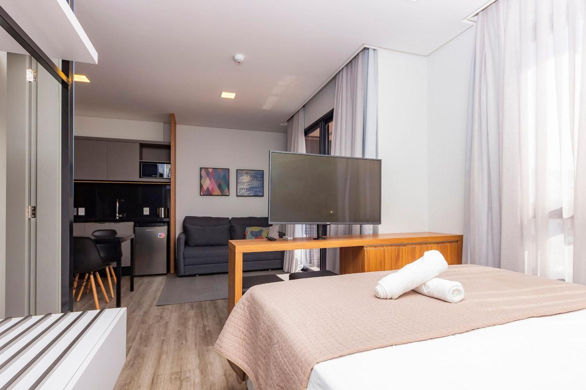 Aion Suites 205 - Lindo Apartamento Com Vista Para O Mar, A 60M Da Praia De Bombinhas, Com Piscina E Academia No Rooftop. Zewnętrze zdjęcie